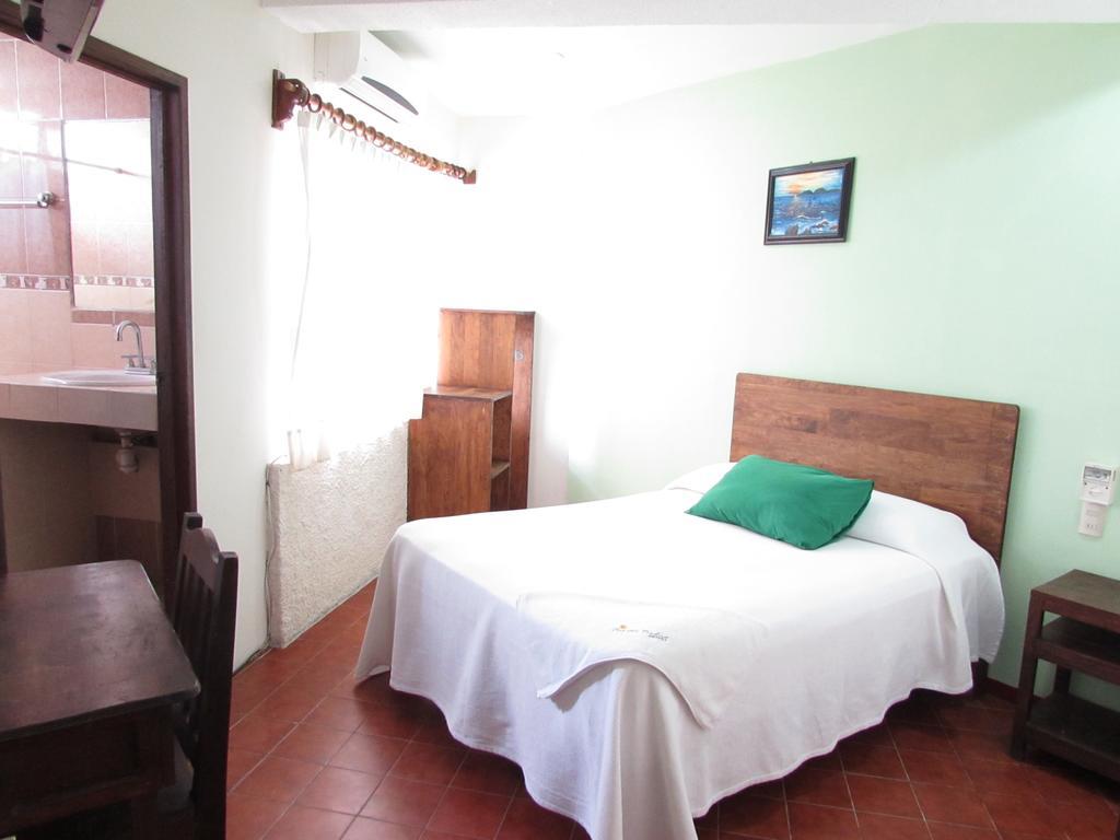 Hotel Puerto Piedra Puerto Escondido  Exteriör bild