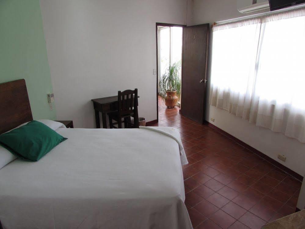Hotel Puerto Piedra Puerto Escondido  Exteriör bild
